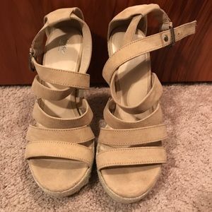 Tan Strappy wedge sandals